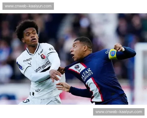 勒阿弗尔三进三出维持阵容平衡 布法尔等新援自由身来投 勒阿弗尔三进三出维持阵容平衡 布法尔等新援自由身来投